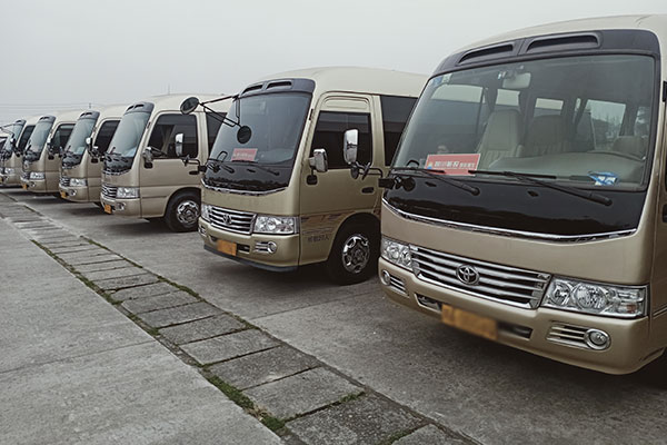 成都租大巴车