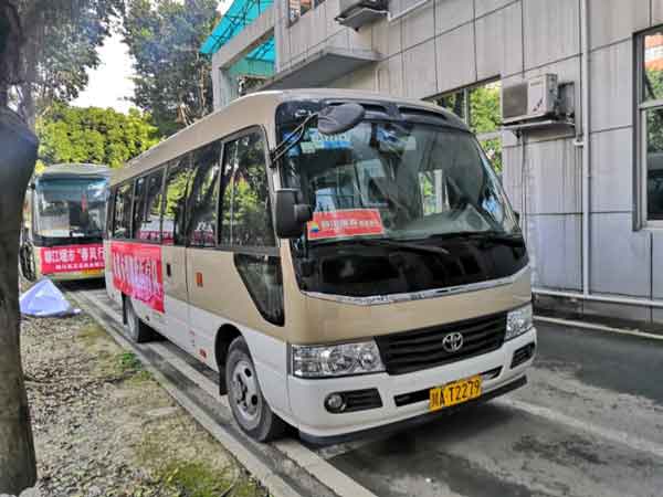 驰援湖北  四川能投国信租车在行动